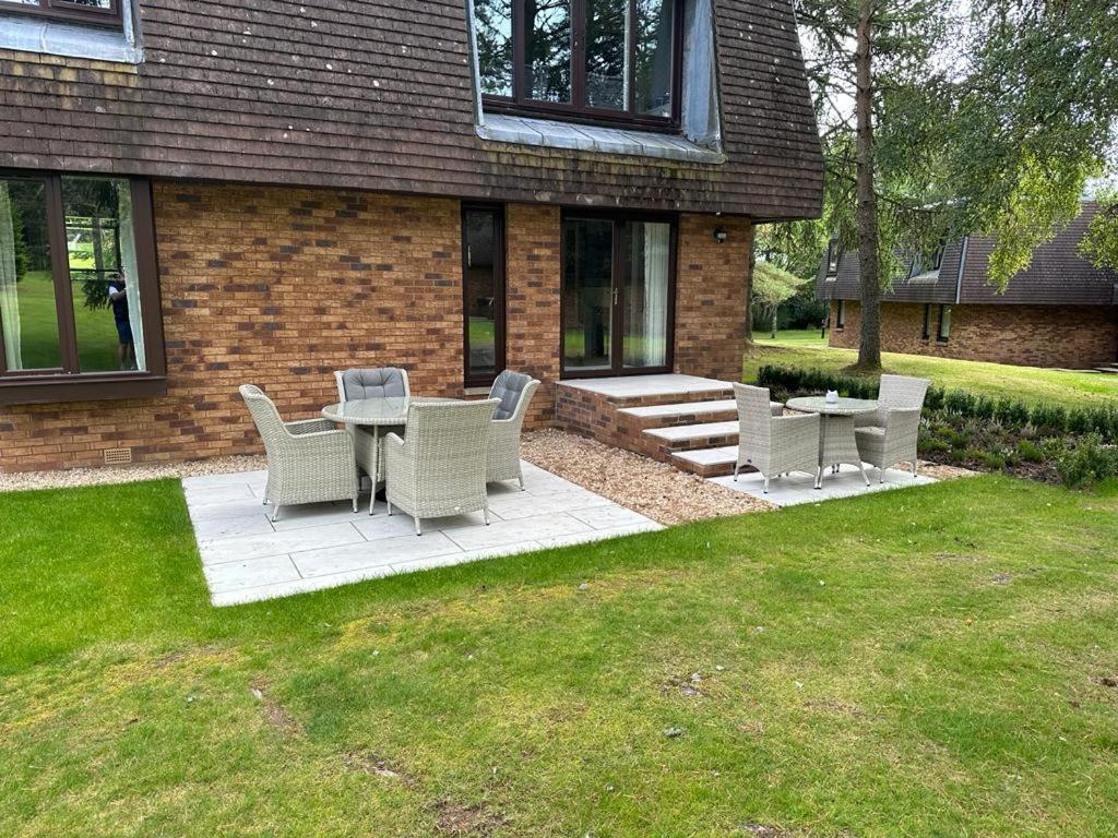 One Dunbar Court Gleneagles Village أوتشتيرادر المظهر الخارجي الصورة