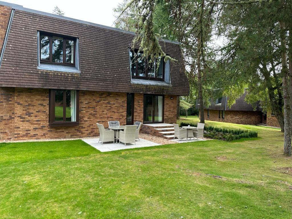 One Dunbar Court Gleneagles Village أوتشتيرادر المظهر الخارجي الصورة