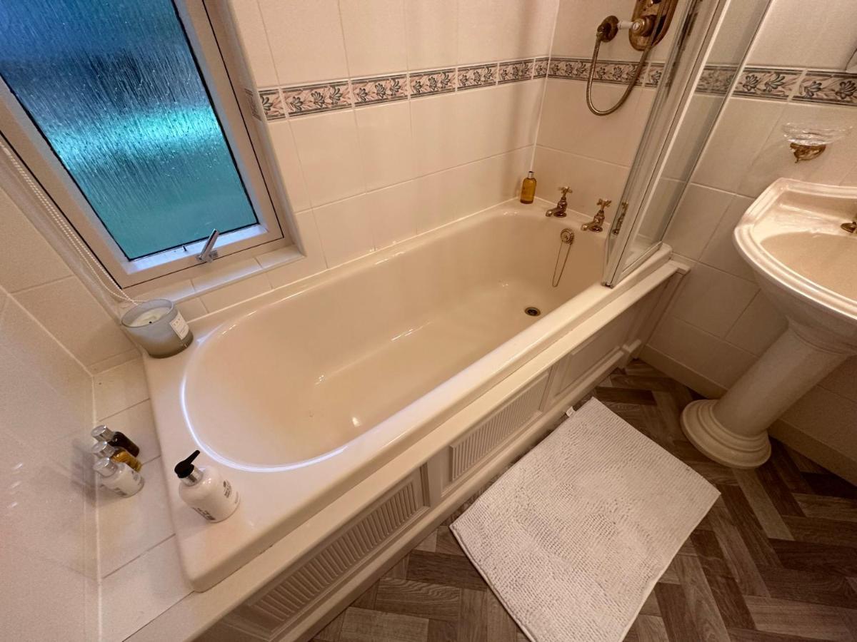 One Dunbar Court Gleneagles Village أوتشتيرادر المظهر الخارجي الصورة
